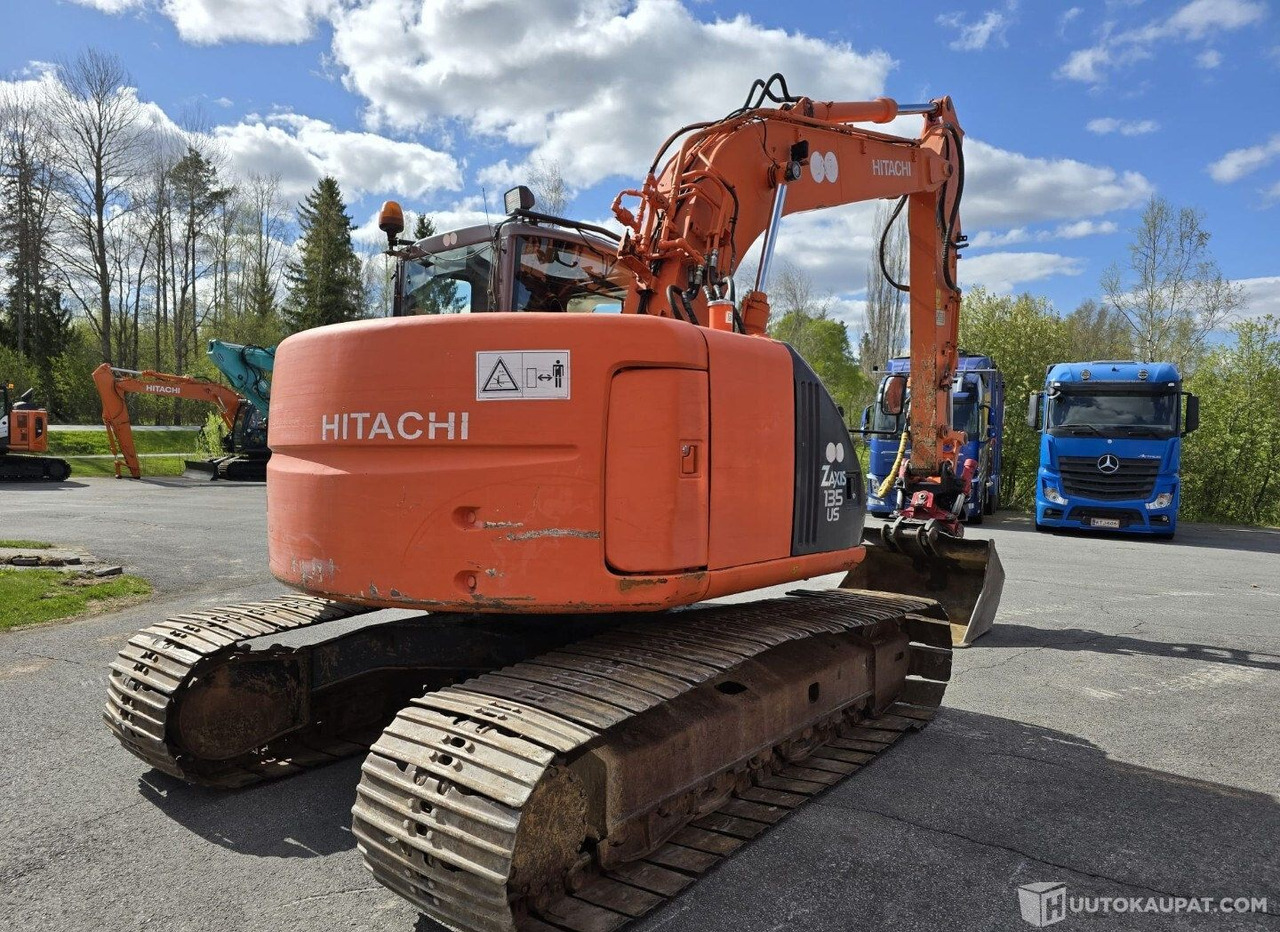 Hitachi ZX135US, 2005, Diesel, 18 000 h, Seinäjoki - Maquinaria de construcción: foto 5 Hitachi ZX135US, 2005, Diesel, 18 000 h, Seinäjoki - Maquinaria de construcción: foto 5