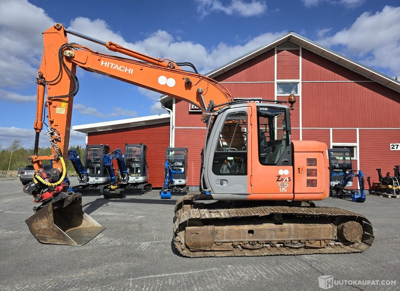 Hitachi ZX135US, 2005, Diesel, 18 000 h, Seinäjoki - Maquinaria de construcción: foto 1 Hitachi ZX135US, 2005, Diesel, 18 000 h, Seinäjoki - Maquinaria de construcción: foto 1