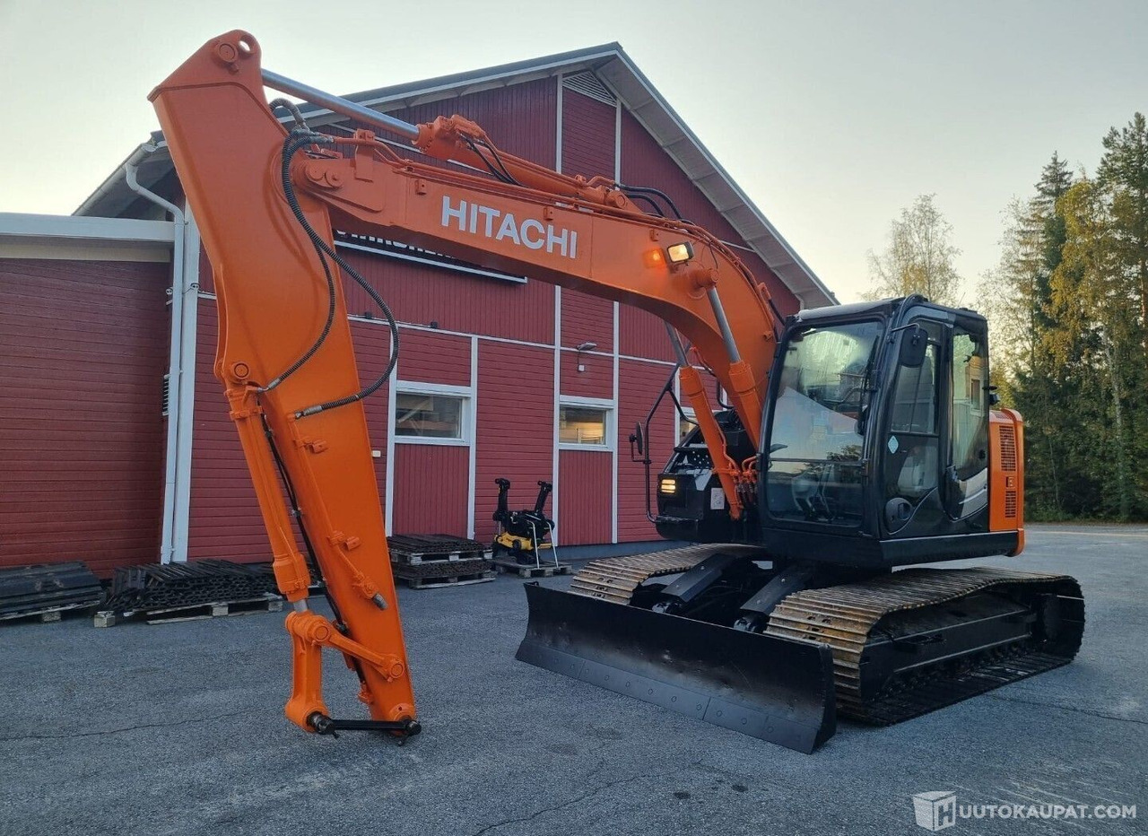 Hitachi ZX135USBL-6, 2019, Diesel, 2 800 h, Seinäjoki - Maquinaria de construcción: foto 2 Hitachi ZX135USBL-6, 2019, Diesel, 2 800 h, Seinäjoki - Maquinaria de construcción: foto 2