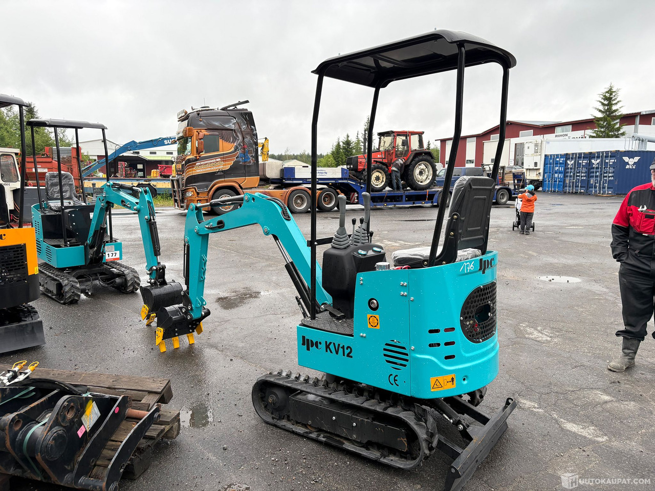JPC kv 12, 2025, *Uusi minikaivinkone*, Alavus - Maquinaria de construcción: foto 3 JPC kv 12, 2025, *Uusi minikaivinkone*, Alavus - Maquinaria de construcción: foto 3