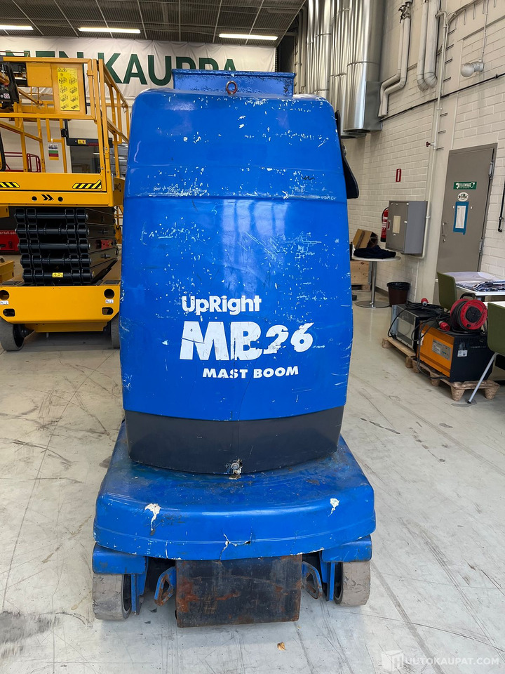 UpRight MB 26, 2002 Kuukulkija, Vantaa - Maquinaria de construcción: foto 2 UpRight MB 26, 2002 Kuukulkija, Vantaa - Maquinaria de construcción: foto 2