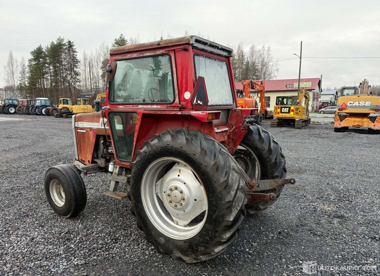 Massey Ferguson 575 MP, 1980, 3.9 l, Diesel Traktori, Virrat - Tractor: foto 2 Massey Ferguson 575 MP, 1980, 3.9 l, Diesel Traktori, Virrat - Tractor: foto 2