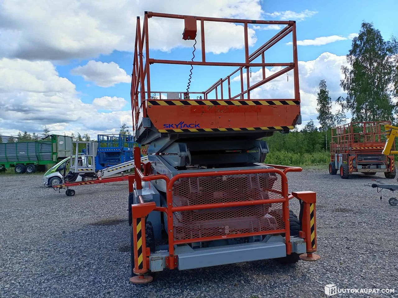 Skyjack SJ 9250 4x4 scissor lift, Inspected!, 2008, Hollola - Plataforma de tijeras: foto 5 Skyjack SJ 9250 4x4 scissor lift, Inspected!, 2008, Hollola - Plataforma de tijeras: foto 5