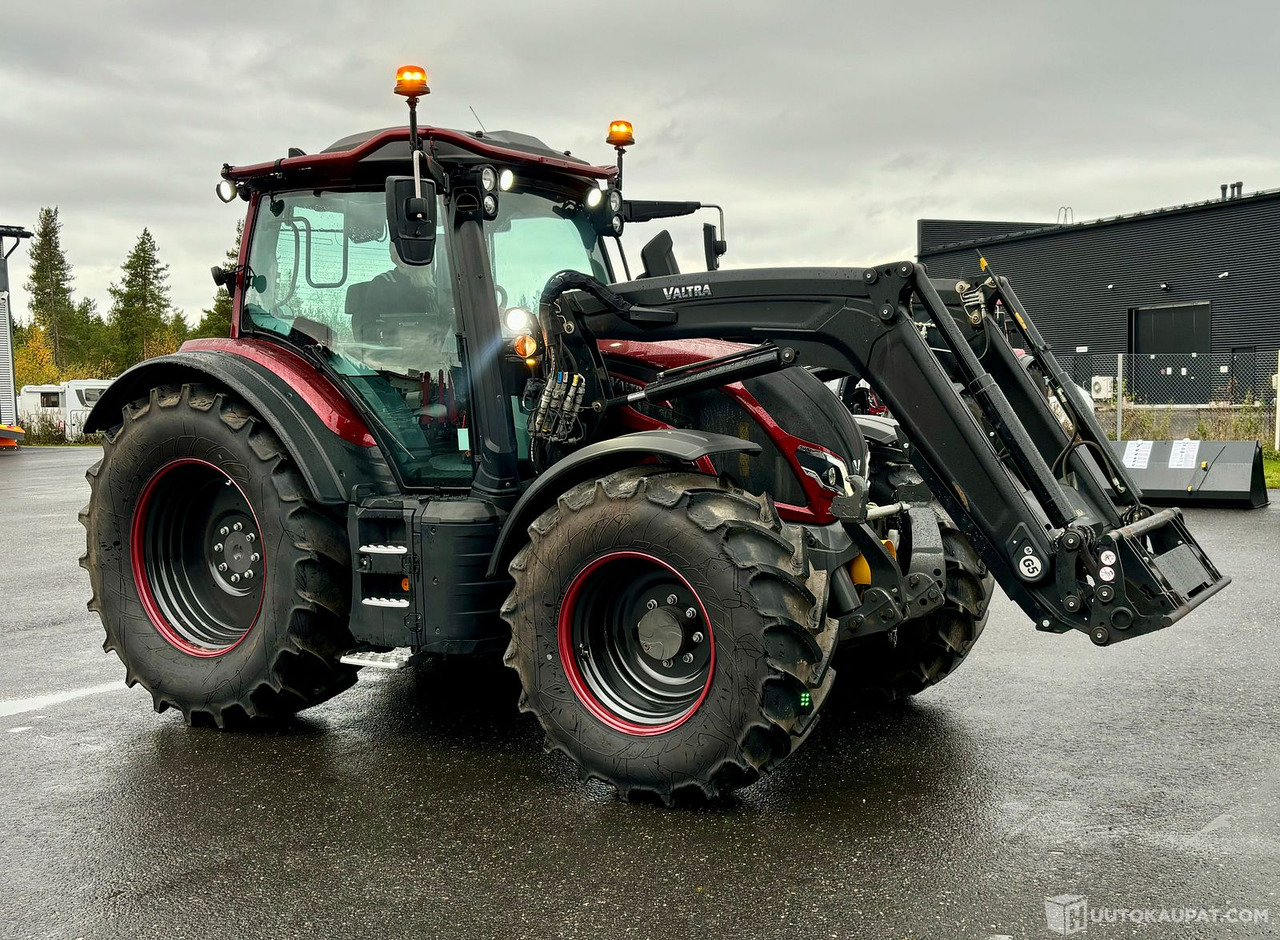 Valtra N175 traktori, 2024, vain 360h!! MTK25, Kempele - Tractor: foto 1 Valtra N175 traktori, 2024, vain 360h!! MTK25, Kempele - Tractor: foto 1
