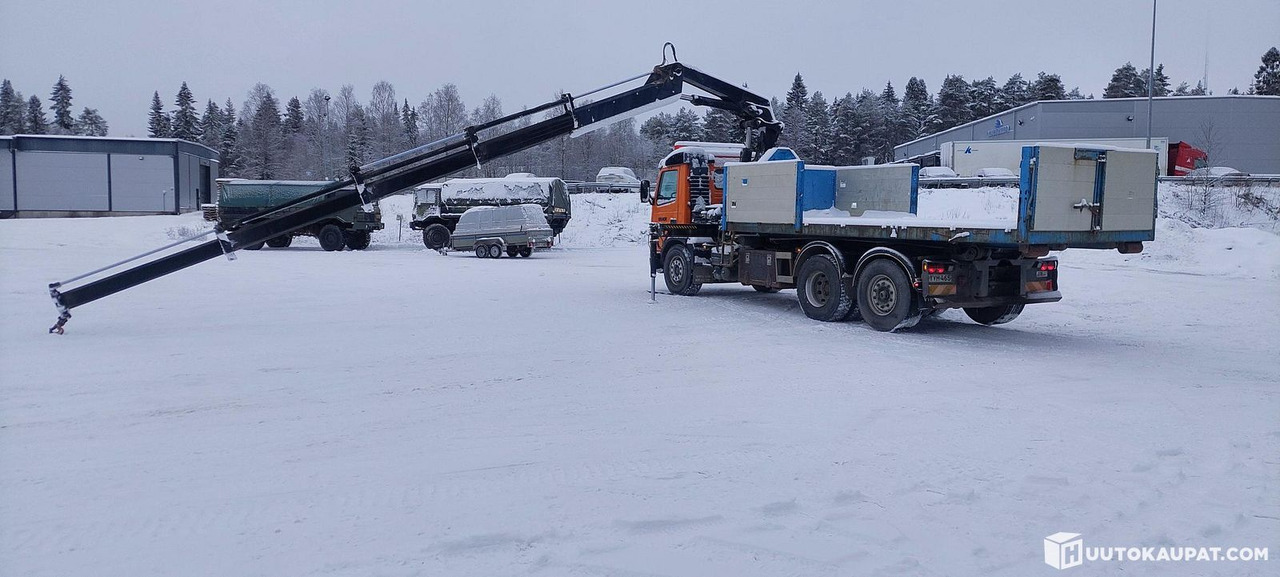 Volvo FM7, 1999, Kajaani - Camión caja abierta, Camión grúa: foto 2 Volvo FM7, 1999, Kajaani - Camión caja abierta, Camión grúa: foto 2