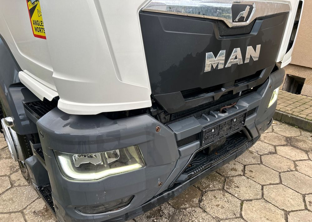 MAN TGS 18.470 NAUKA JAZDY STANDARD 4x2 / TGX 18.360 400 510 460 500 TOP STAN / ŚWIEŻO SPROWADZONY - Cabeza tractora: foto 3 MAN TGS 18.470 NAUKA JAZDY STANDARD 4x2 / TGX 18.360 400 510 460 500 TOP STAN / ŚWIEŻO SPROWADZONY - Cabeza tractora: foto 3