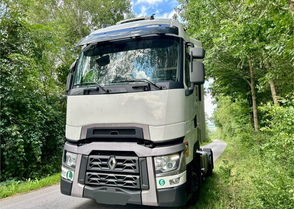 Renault HIGH GAMA T480 2019 SALON PL VIN: KD ! 13l STANDARD STANDARD / KLIMA POSTOJOWA / FULL OPCJA / T520 T440 / TOP STAN GAMA T - Cabeza tractora: foto 2 Renault HIGH GAMA T480 2019 SALON PL VIN: KD ! 13l STANDARD STANDARD / KLIMA POSTOJOWA / FULL OPCJA / T520 T440 / TOP STAN GAMA T - Cabeza tractora: foto 2