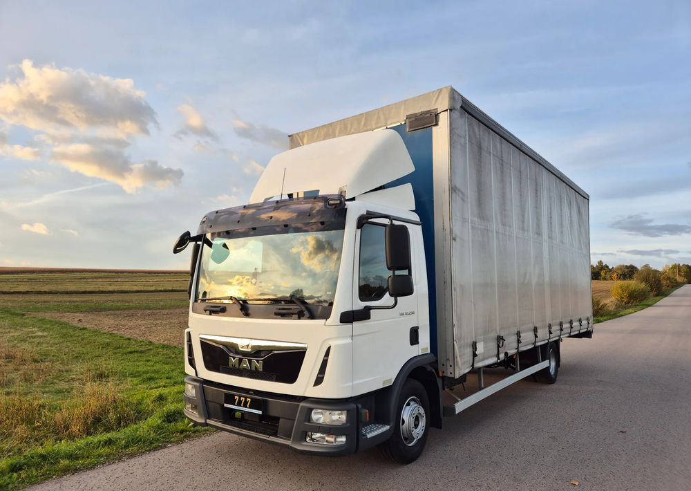 MAN TGL 12.250 6.2m 7.6m HAK AUTOMAT KLIMA 12000kg ESP EURO 6 mega / TOP STAN / okazja nauka jazdy MOŻLIWOŚĆ DOSTOSOWANIA elka - Camión lona: foto 1 MAN TGL 12.250 6.2m 7.6m HAK AUTOMAT KLIMA 12000kg ESP EURO 6 mega / TOP STAN / okazja nauka jazdy MOŻLIWOŚĆ DOSTOSOWANIA elka - Camión lona: foto 1