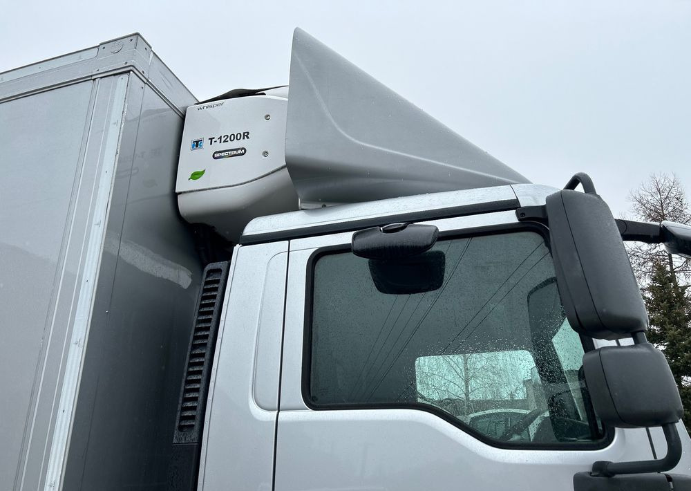 MAN TGM 18.290 TK 1200 R Spectrum THERMO King z Niemiec 8m / 20 palet / winda Klima / OKAZJA - Camión frigorífico: foto 4 MAN TGM 18.290 TK 1200 R Spectrum THERMO King z Niemiec 8m / 20 palet / winda Klima / OKAZJA - Camión frigorífico: foto 4