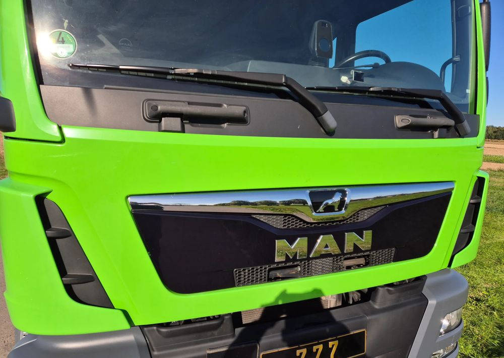 Camión lona MAN Tgm 18.320 FULL SERWIS UNIKAT TOP ORYGINALNY PRZEBIEG z Niemiec AUTOMAT WINDA ACC Pirelli klima postojowa 18.250 18.290 15.250 15.290 15.320: foto 17 Camión lona MAN Tgm 18.320 FULL SERWIS UNIKAT TOP ORYGINALNY PRZEBIEG z Niemiec AUTOMAT WINDA ACC Pirelli klima postojowa 18.250 18.290 15.250 15.290 15.320: foto 17