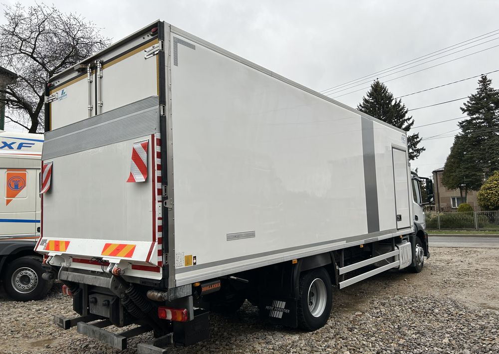 Mercedes-Benz Antos 1830 300k km !! CARRIER SUPRA 1150 DRZWI + winda / 7.7m 19palet / z Niemiec / KLIMA / Axor man Tgm THERMO King - Camión frigorífico: foto 3 Mercedes-Benz Antos 1830 300k km !! CARRIER SUPRA 1150 DRZWI + winda / 7.7m 19palet / z Niemiec / KLIMA / Axor man Tgm THERMO King - Camión frigorífico: foto 3