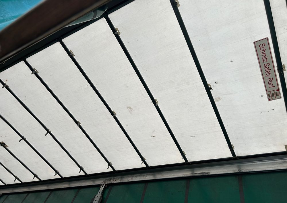 Schmitz Cargobull Standard 5x2018 podnoszony dach z Niemiec / OŚ PODNOSZONA / ładne opony / od pierwszego właściciela / OKAZJA - Semirremolque lona: foto 5 Schmitz Cargobull Standard 5x2018 podnoszony dach z Niemiec / OŚ PODNOSZONA / ładne opony / od pierwszego właściciela / OKAZJA - Semirremolque lona: foto 5