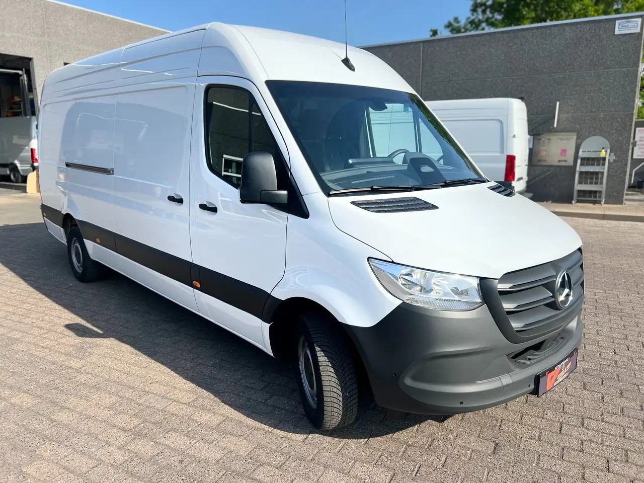Mercedes-Benz Sprinter 317 L3H2 PRO (35.950ex) FACELIFT |CAMERA| 11" MBUX - Furgón: foto 3 Mercedes-Benz Sprinter 317 L3H2 PRO (35.950ex) FACELIFT |CAMERA| 11" MBUX - Furgón: foto 3
