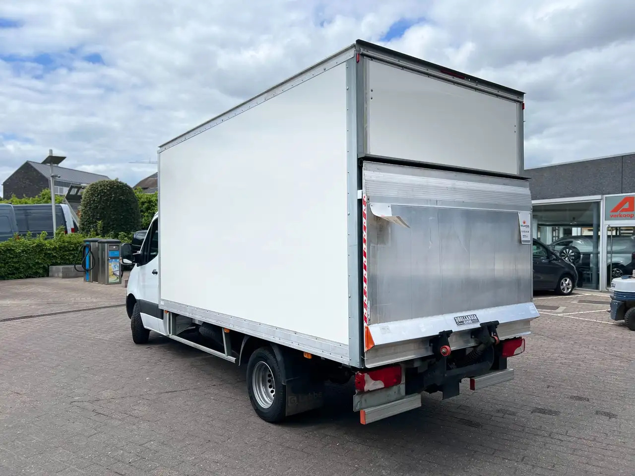 Mercedes-Benz Sprinter 515 KAST+LIFT + SPOILER (36.000ex) 2.300M - Furgoneta caja cerrada: foto 5 Mercedes-Benz Sprinter 515 KAST+LIFT + SPOILER (36.000ex) 2.300M - Furgoneta caja cerrada: foto 5