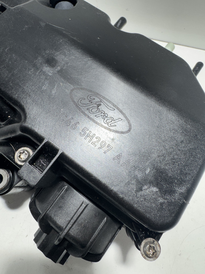 Ford F-Max Trucks Cargo - Bomba de combustible: foto 2 Ford F-Max Trucks Cargo - Bomba de combustible: foto 2