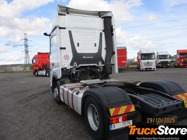 Mercedes-Benz Actros 1845 LS - Cabeza tractora: foto 3 Mercedes-Benz Actros 1845 LS - Cabeza tractora: foto 3