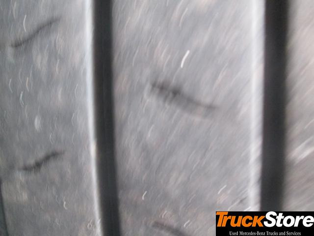 Cabeza tractora Mercedes-Benz Actros 1845 LS nRL: foto 7