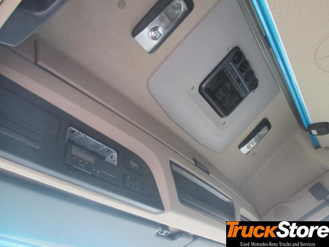 Cabeza tractora Mercedes-Benz Actros 1845 LS nRL: foto 9