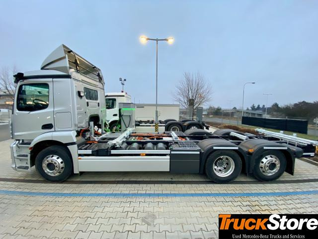 Mercedes-Benz eActros 300 L - Camión portacontenedore/ Intercambiable: foto 2 Mercedes-Benz eActros 300 L - Camión portacontenedore/ Intercambiable: foto 2