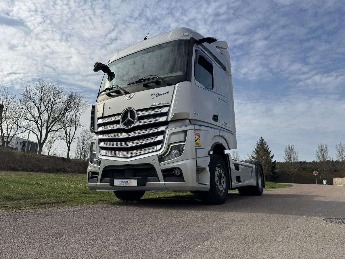 Mercedes Actros 1848 - Cabeza tractora: foto 1 Mercedes Actros 1848 - Cabeza tractora: foto 1