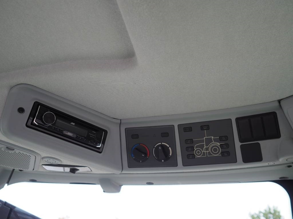 Leasing de Claas Arion 610 CIS  Claas Arion 610 CIS: foto 9