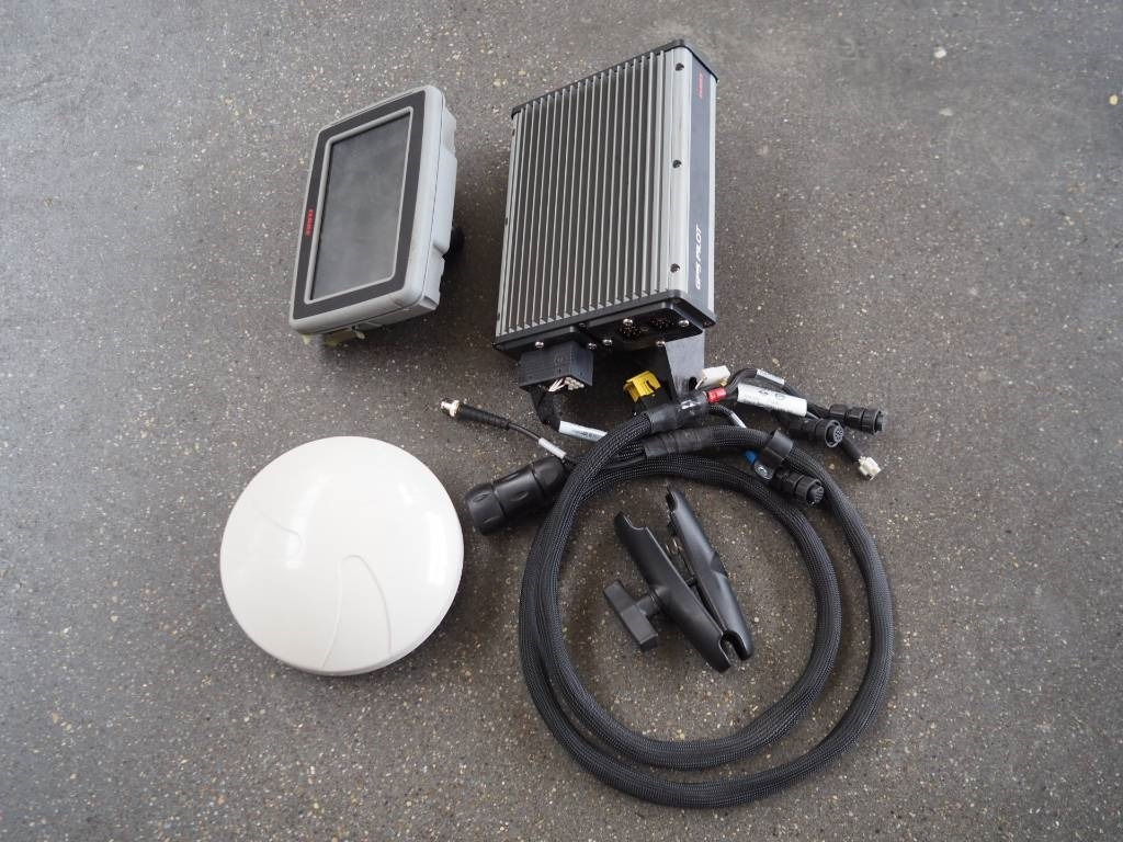 Claas - GPS S7, RTK NET - Sistema eléctrico para Maquinaria agrícola: foto 2 Claas - GPS S7, RTK NET - Sistema eléctrico para Maquinaria agrícola: foto 2