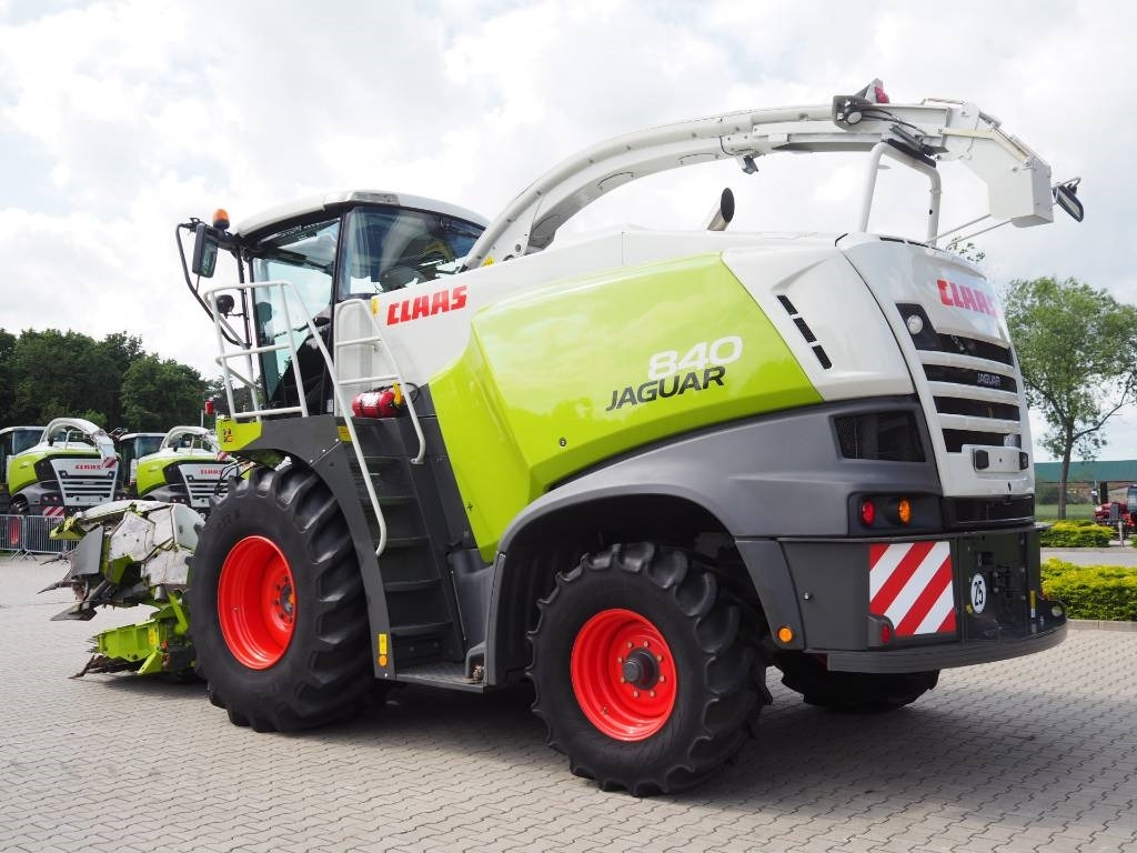 Claas Jaguar 840 + Orbis 450 - Cosechadora de forraje: foto 2 Claas Jaguar 840 + Orbis 450 - Cosechadora de forraje: foto 2