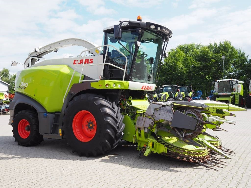 Claas Jaguar 840 + Orbis 450 - Cosechadora de forraje: foto 4 Claas Jaguar 840 + Orbis 450 - Cosechadora de forraje: foto 4