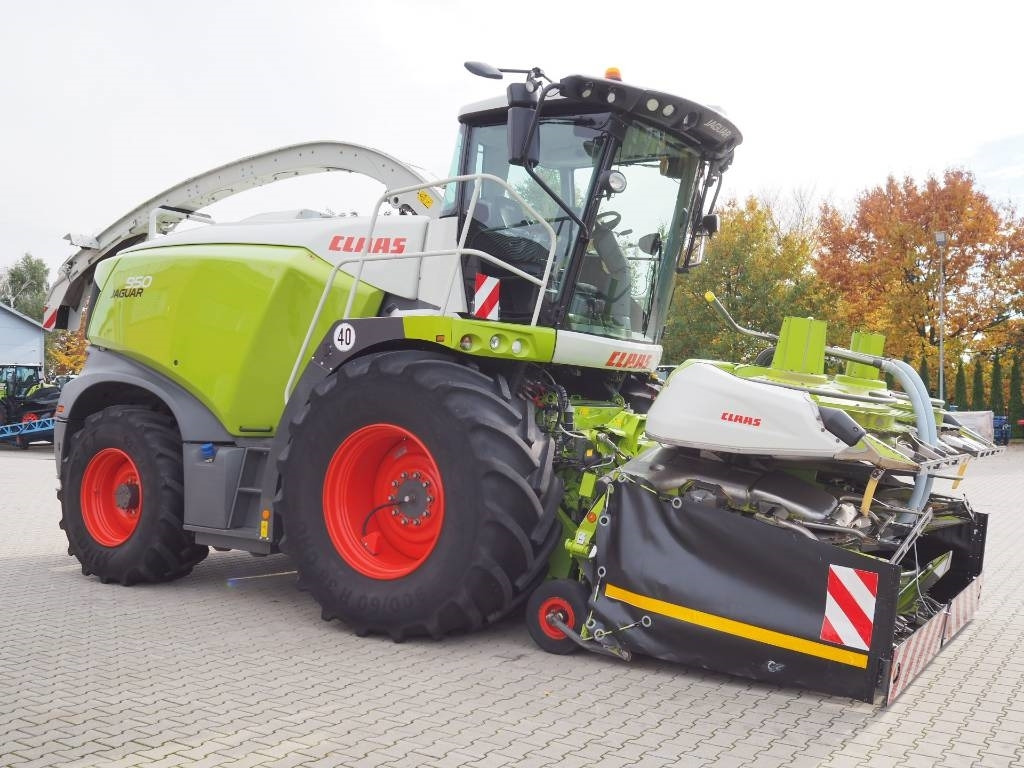 Claas Jaguar 950 4WD + Orbis 750 - Cosechadora de forraje: foto 4 Claas Jaguar 950 4WD + Orbis 750 - Cosechadora de forraje: foto 4