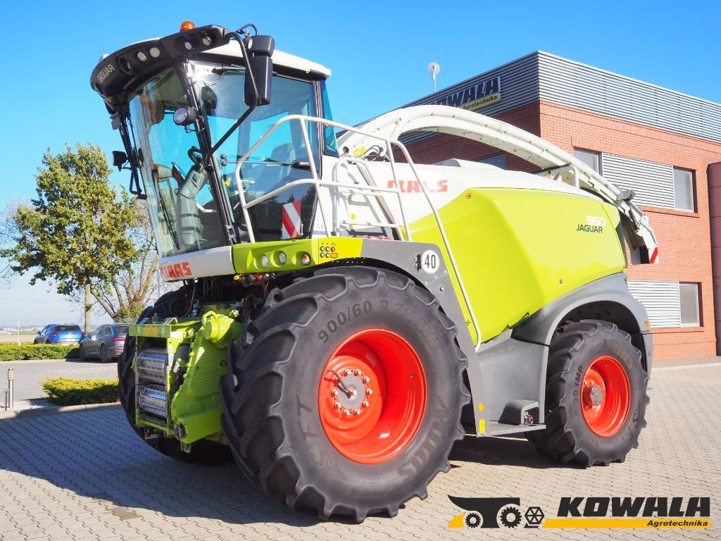 Claas Jaguar 950 4WD - Cosechadora de forraje: foto 1 Claas Jaguar 950 4WD - Cosechadora de forraje: foto 1