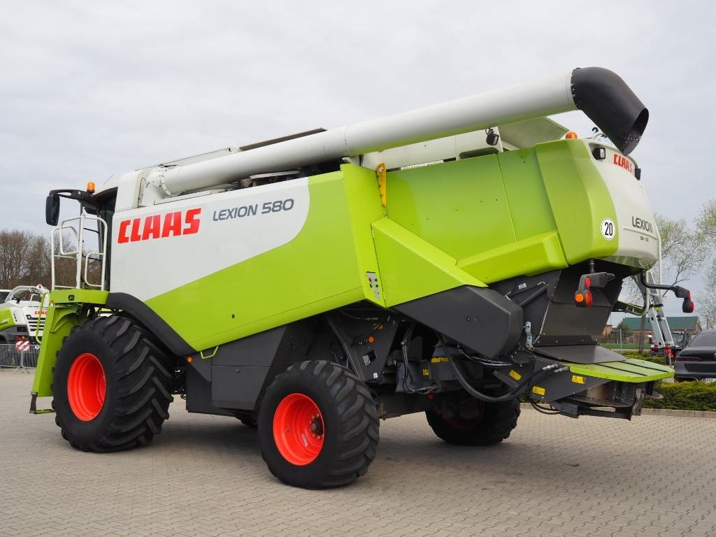 Claas Lexion 580 + V900 - Cosechadora de granos: foto 2 Claas Lexion 580 + V900 - Cosechadora de granos: foto 2