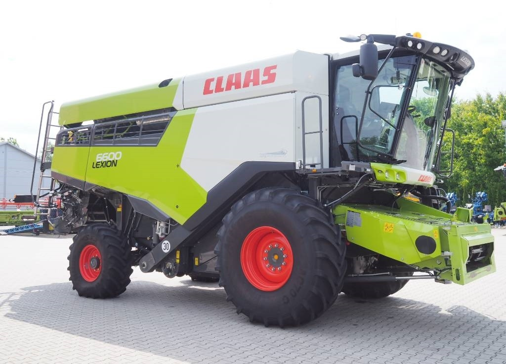 Claas Lexion 6600 + V770 - Cosechadora de granos: foto 4 Claas Lexion 6600 + V770 - Cosechadora de granos: foto 4