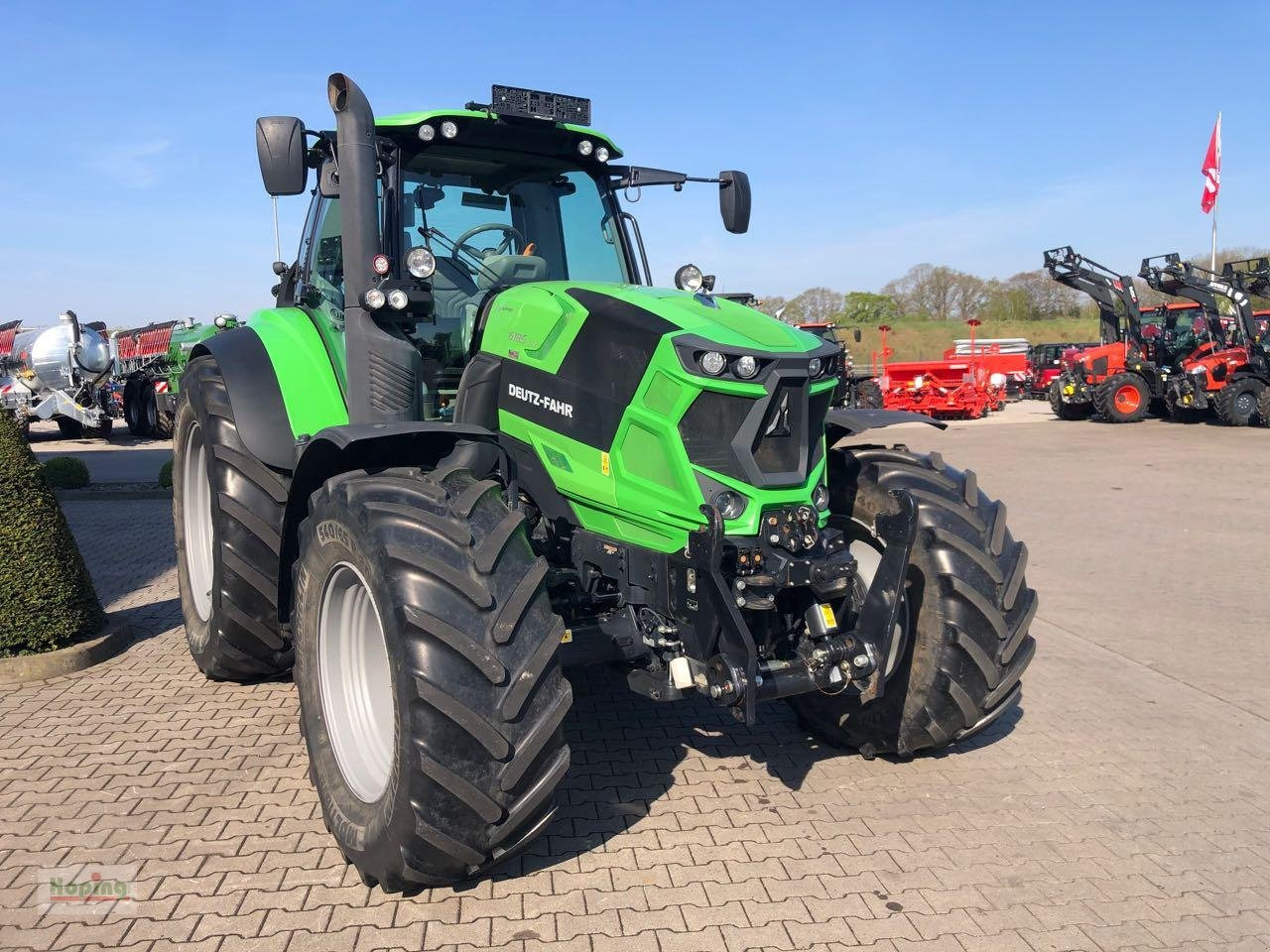 Deutz-Fahr 6185 Agrotron TTV - Tractor: foto 3 Deutz-Fahr 6185 Agrotron TTV - Tractor: foto 3