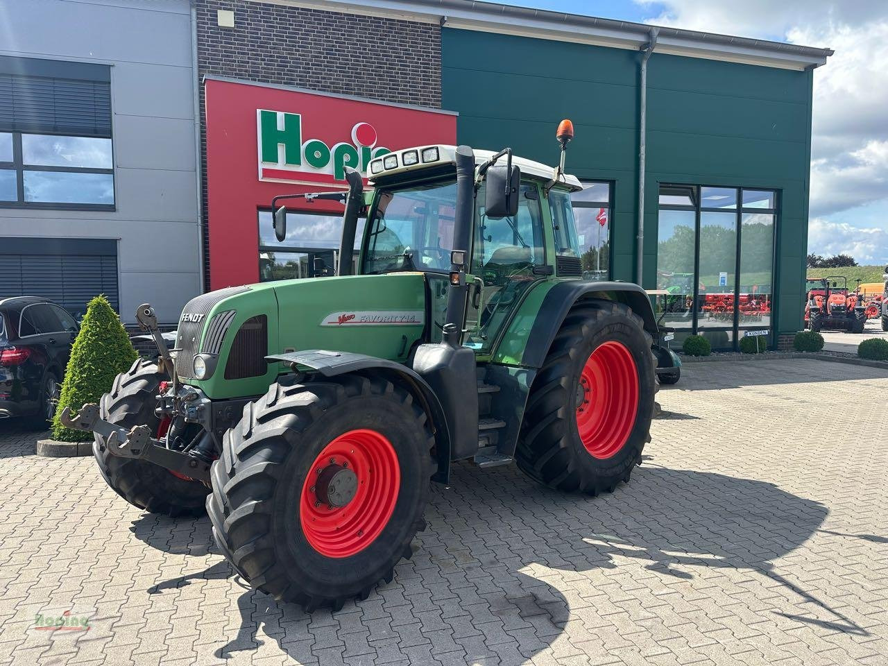 Fendt 714 Com 1 - Tractor: foto 1 Fendt 714 Com 1 - Tractor: foto 1