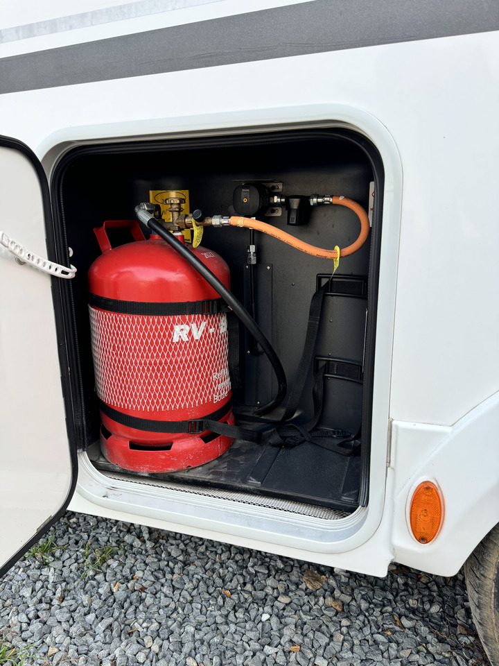 Leasing de ADRIA Matrix 670 SL ADRIA Matrix 670 SL: foto 24