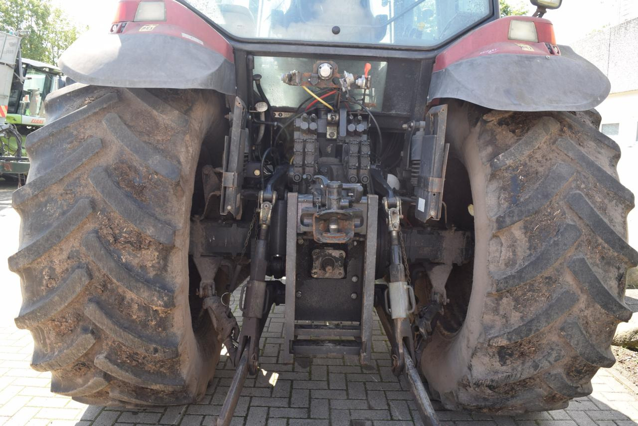 Case-IH MXM 130 - Tractor: foto 5 Case-IH MXM 130 - Tractor: foto 5