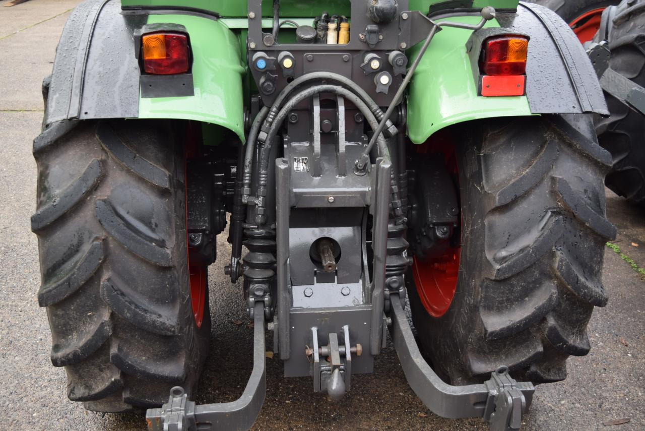 Tractor Fendt Farmer 260 V *Schmalspur*: foto 6