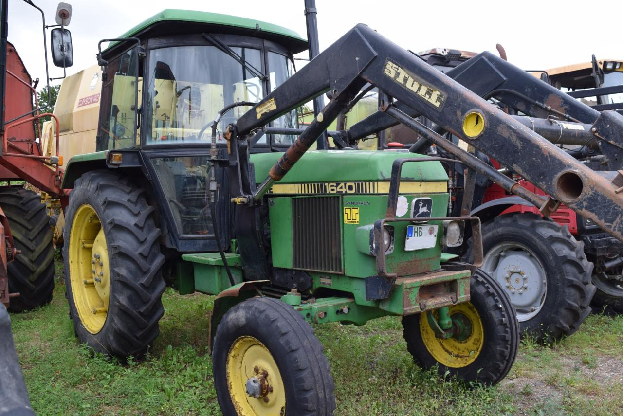 John Deere 1640 - Tractor: foto 2 John Deere 1640 - Tractor: foto 2