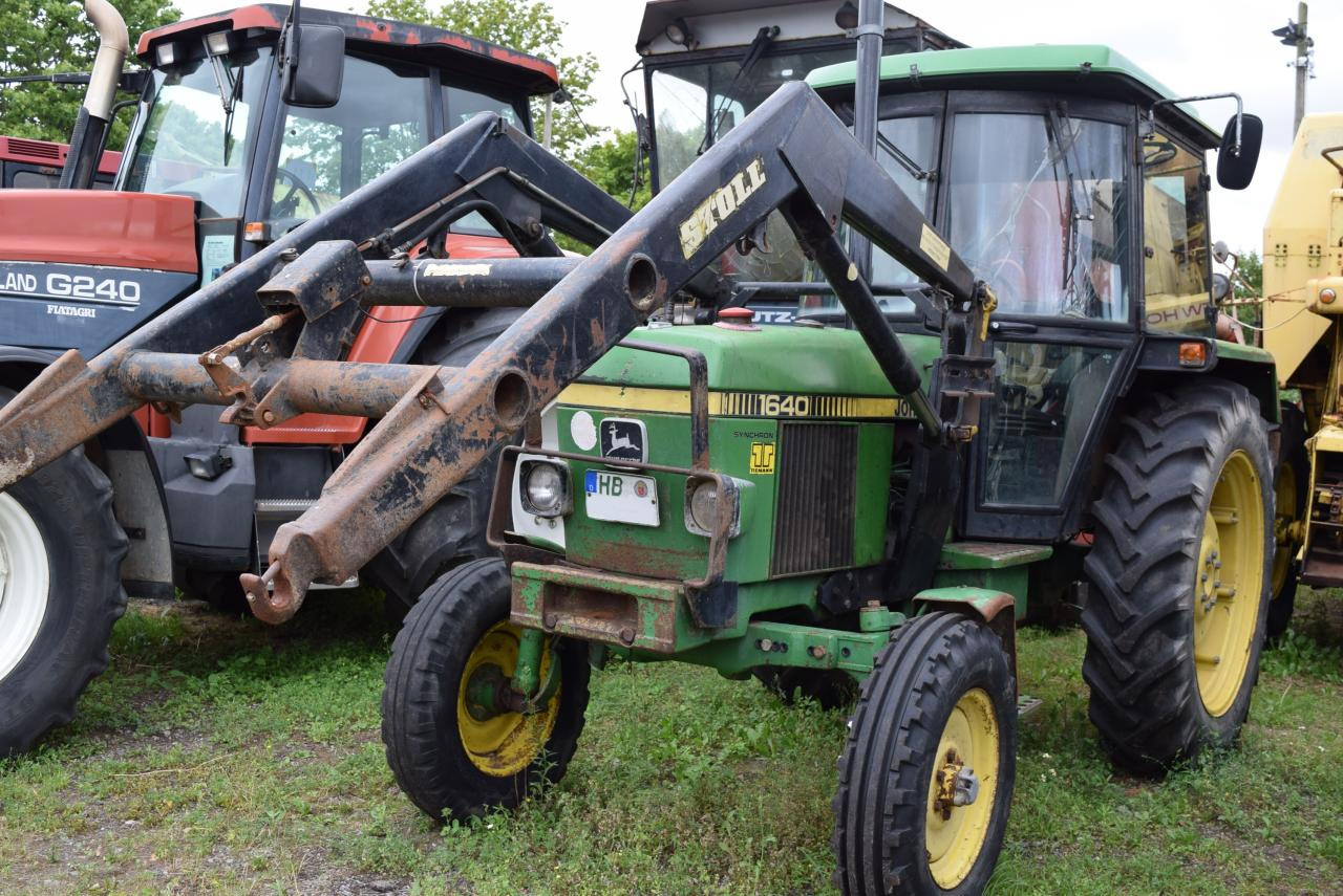 John Deere 1640 - Tractor: foto 1 John Deere 1640 - Tractor: foto 1