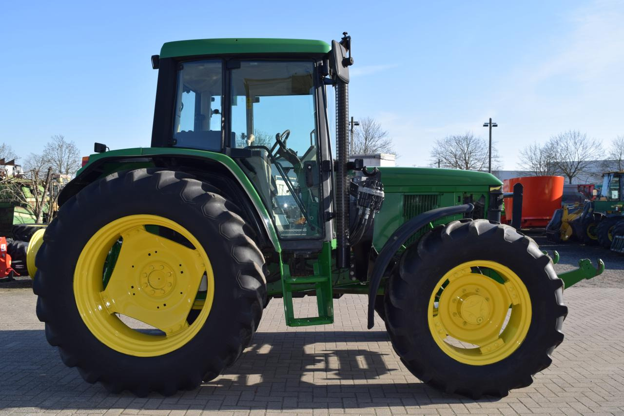 John Deere 6410 - Tractor: foto 4 John Deere 6410 - Tractor: foto 4