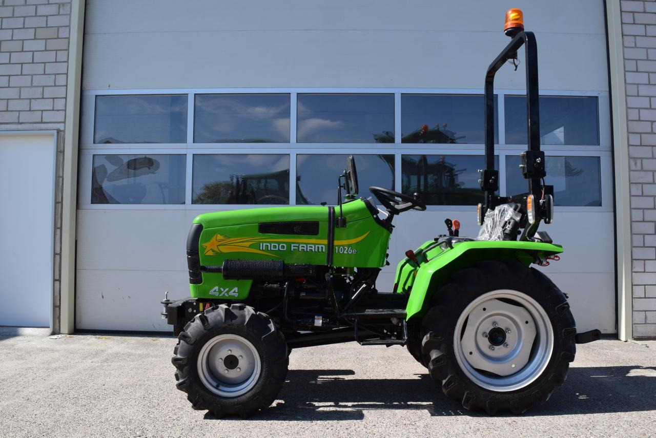 / Klein-/Schmalspurtraktor INDO 1026 - Tractor zancudo: foto 2 / Klein-/Schmalspurtraktor INDO 1026 - Tractor zancudo: foto 2