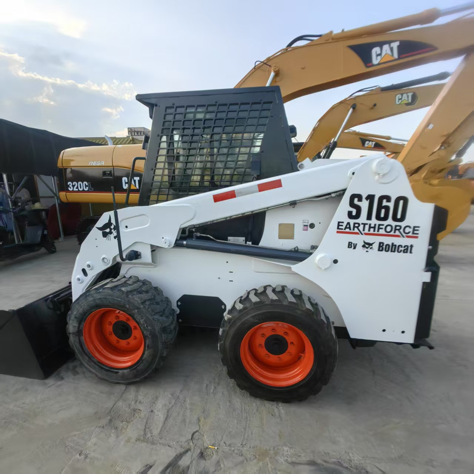 BOBCAT S160 - Minicargadora: foto 1 BOBCAT S160 - Minicargadora: foto 1