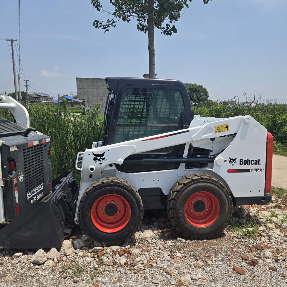 BOBCAT S550 - Minicargadora: foto 1 BOBCAT S550 - Minicargadora: foto 1