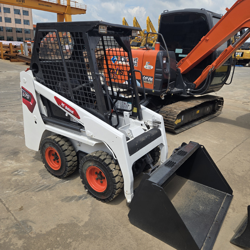 BOBCAT S70 - Minicargadora: foto 3 BOBCAT S70 - Minicargadora: foto 3