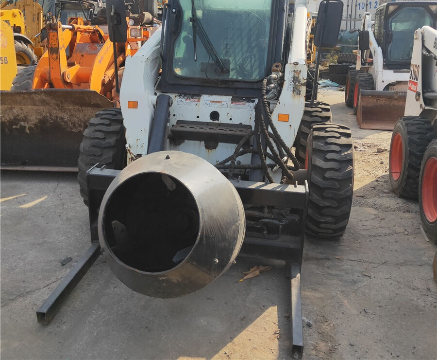 Bobcat S300 - Minicargadora: foto 3 Bobcat S300 - Minicargadora: foto 3