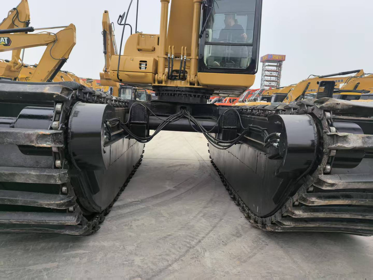 CATERPILLAR 320C boat excavator - Excavadora anfibia: foto 5 CATERPILLAR 320C boat excavator - Excavadora anfibia: foto 5