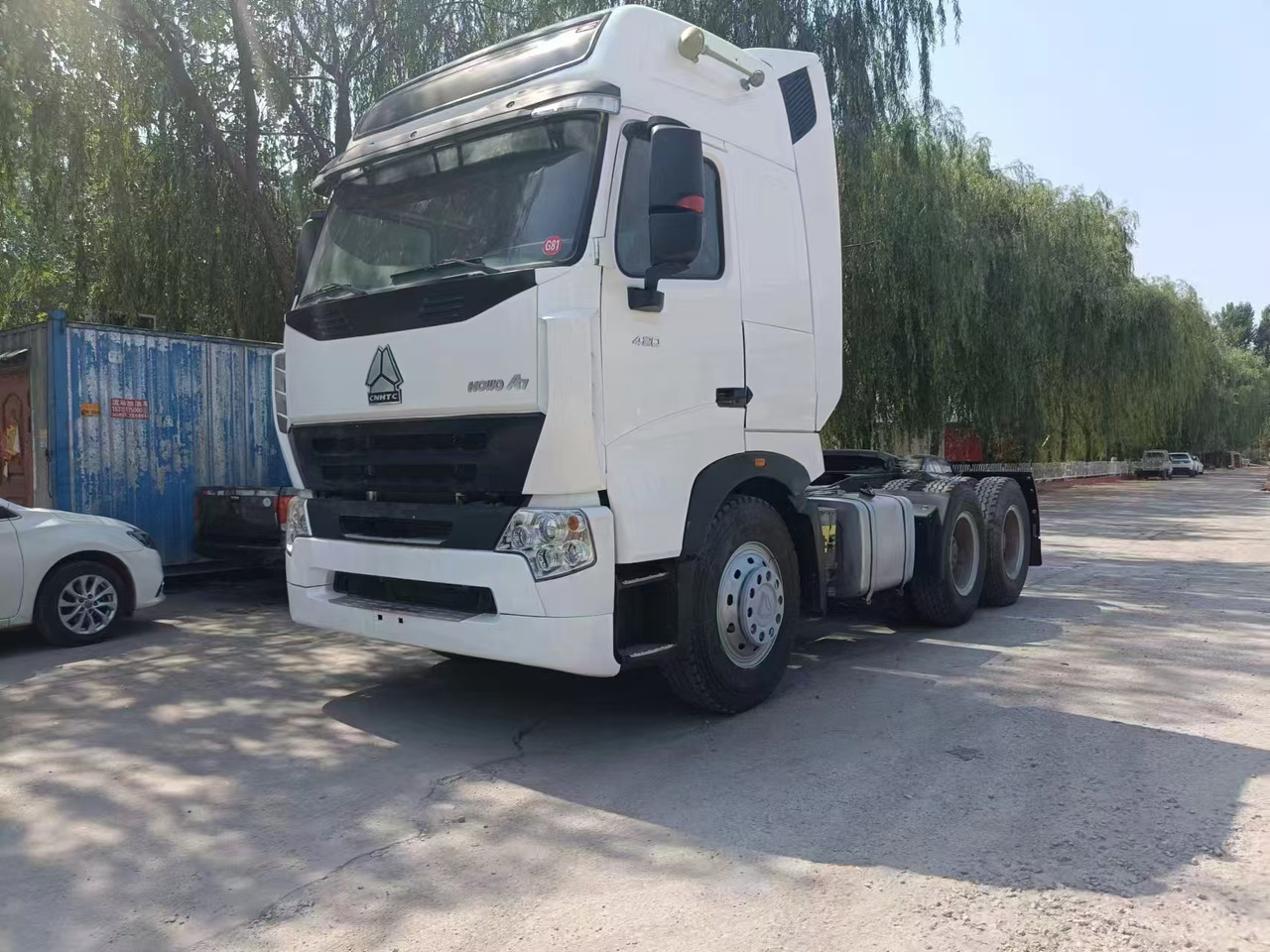 SINOTRUK HOWO A7 - Cabeza tractora: foto 2 SINOTRUK HOWO A7 - Cabeza tractora: foto 2