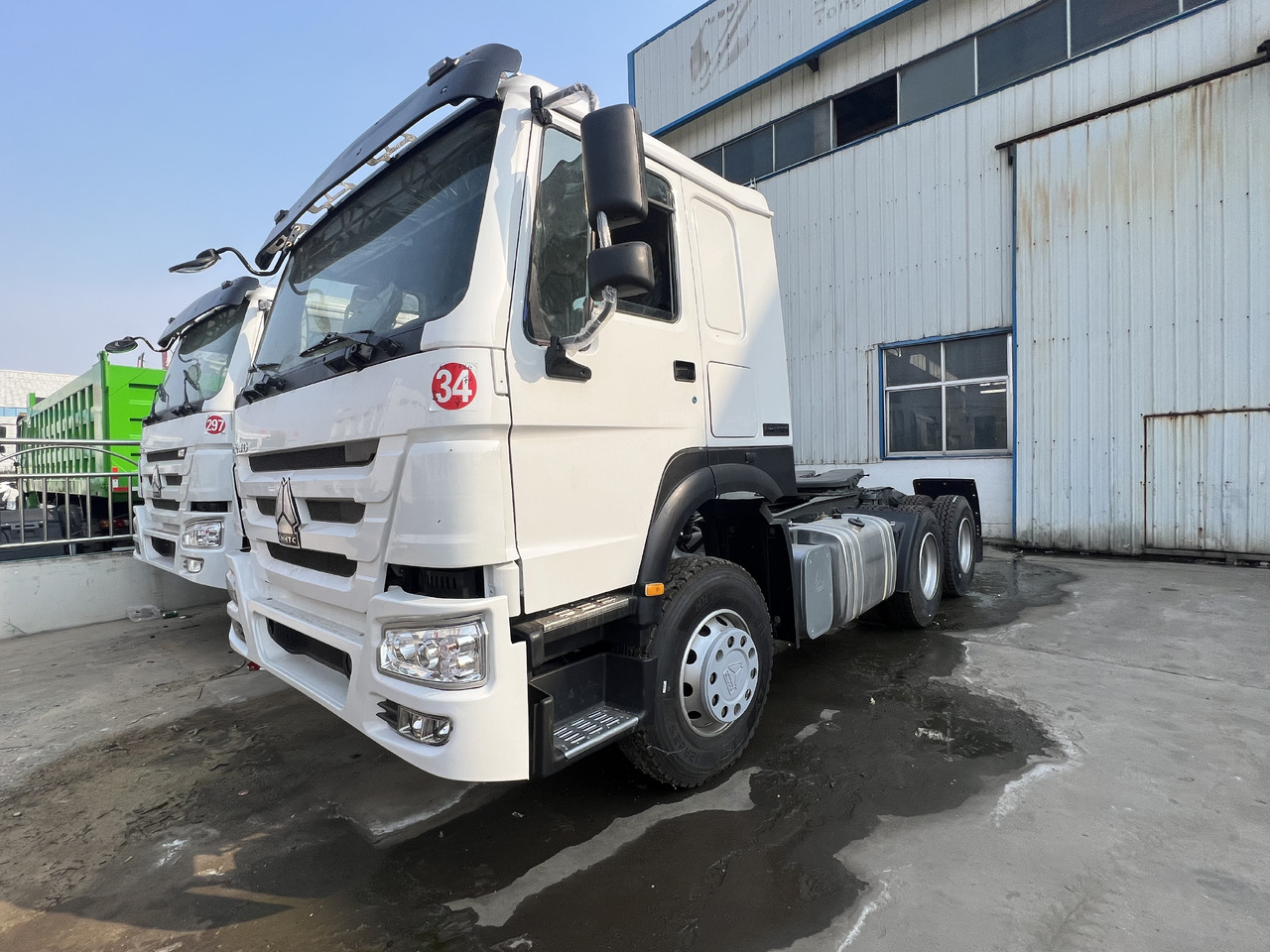 SINOTRUK HOWO tralier head - Cabeza tractora: foto 4 SINOTRUK HOWO tralier head - Cabeza tractora: foto 4