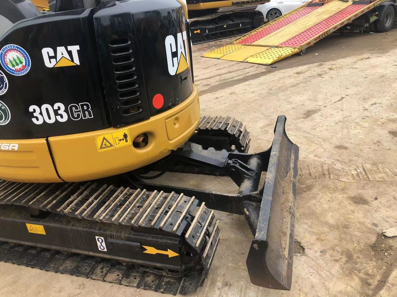 Caterpillar 303CR - Miniexcavadora: foto 2 Caterpillar 303CR - Miniexcavadora: foto 2