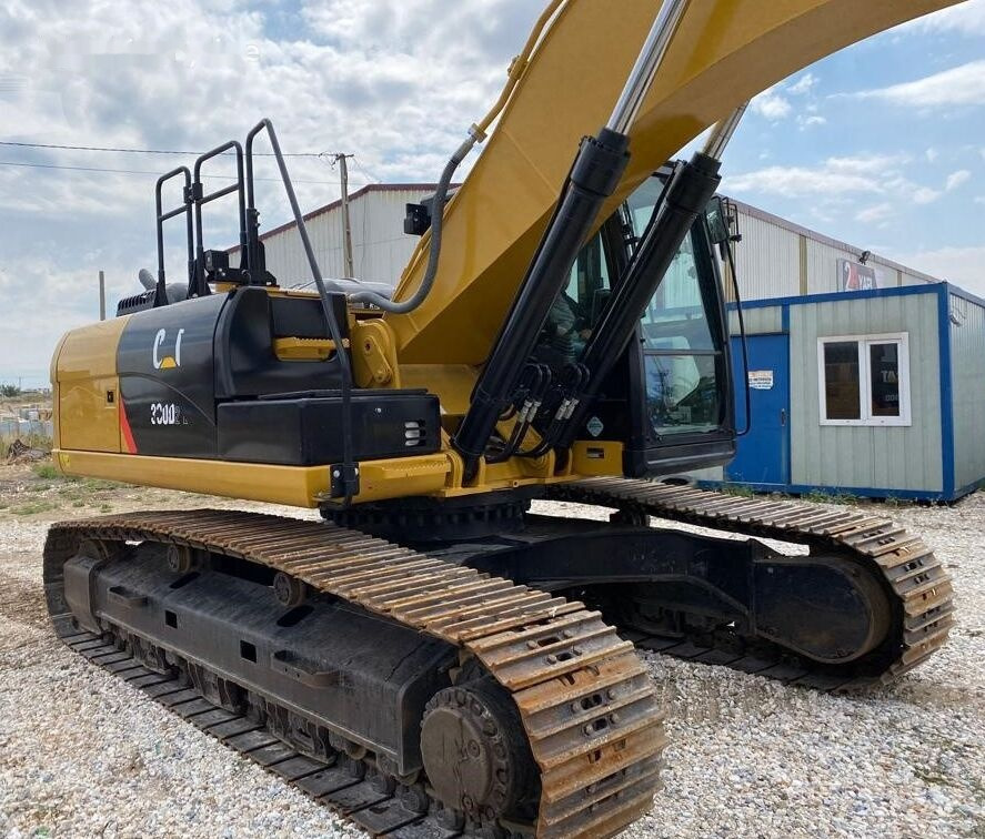 Excavadora de cadenas Caterpillar 330D2L: foto 8